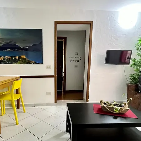 Luna's House * Bellano