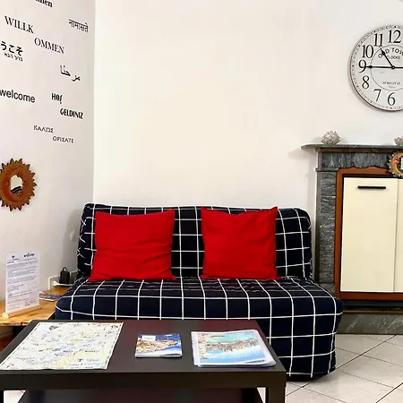Luna's House Bellano